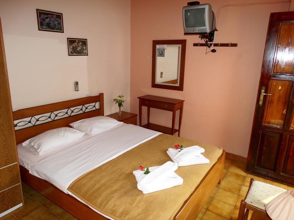 Akrotainaritis Rooms Еролимин Номер фото